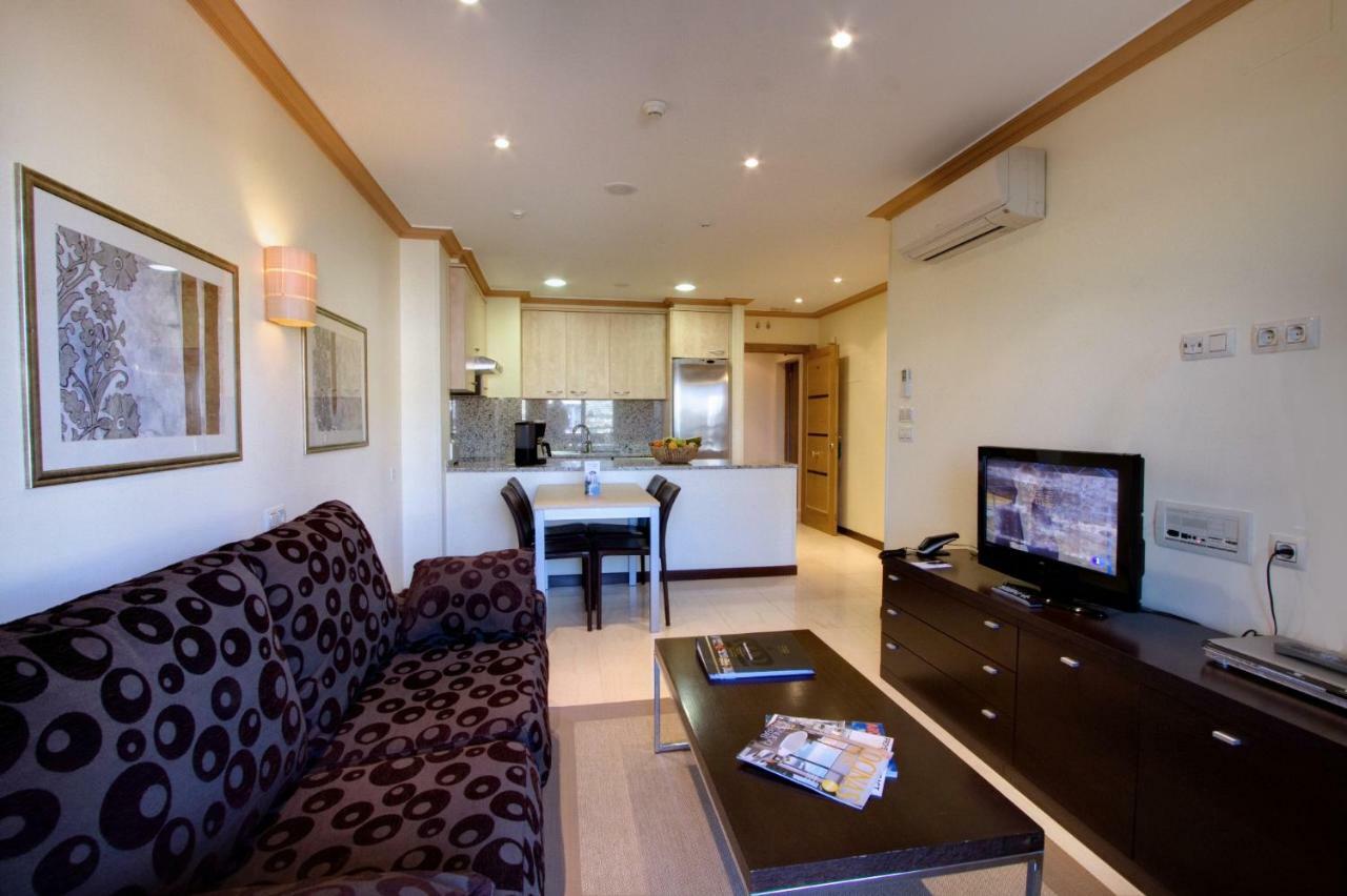 Apartamentos Mediterraneo Real 2 푸엔히롤라 외부 사진